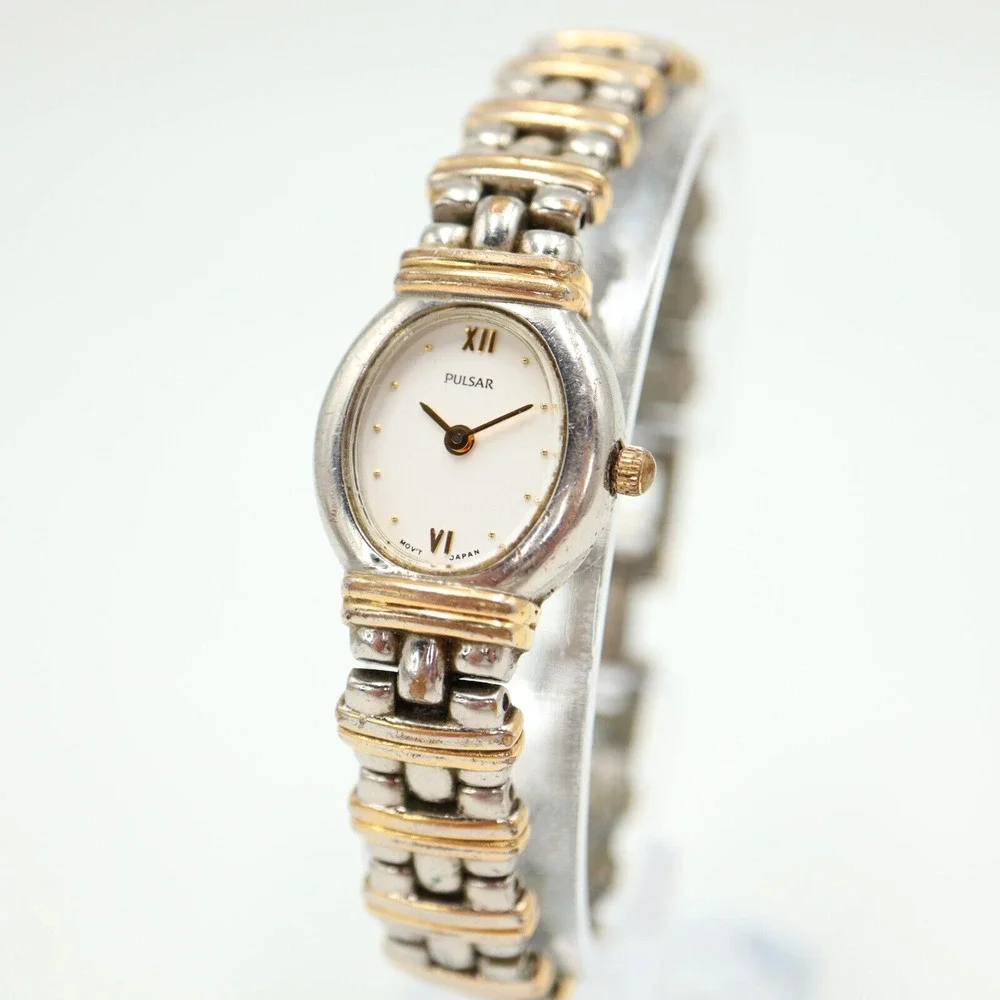 Vintage Pulsar Women Watch 19mm Oval Two Tone Stainless Steel Bracelet V700-X077